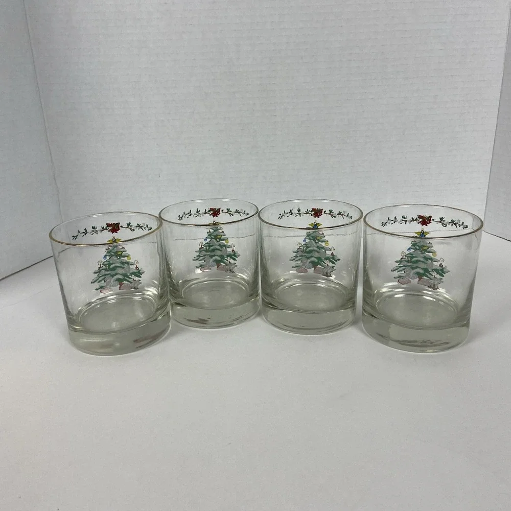 Vtg Home Trends Christmas Tree Set of 4 Glasses Golden Rim Juice / Whisky Glass